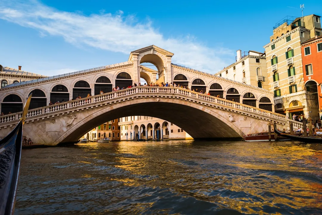 Rialto Bridge spanning the Grand Canal in Venice